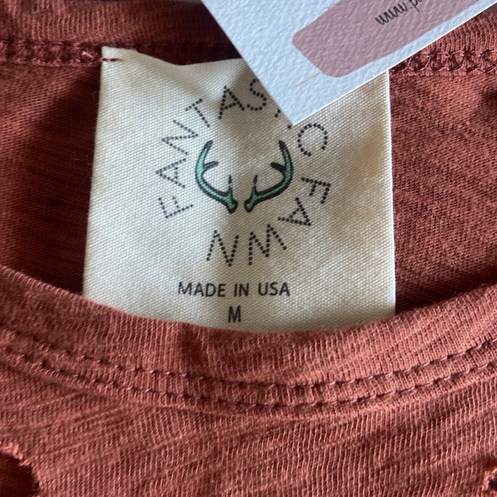 Distressed Rust Top - Picture 4 of 6